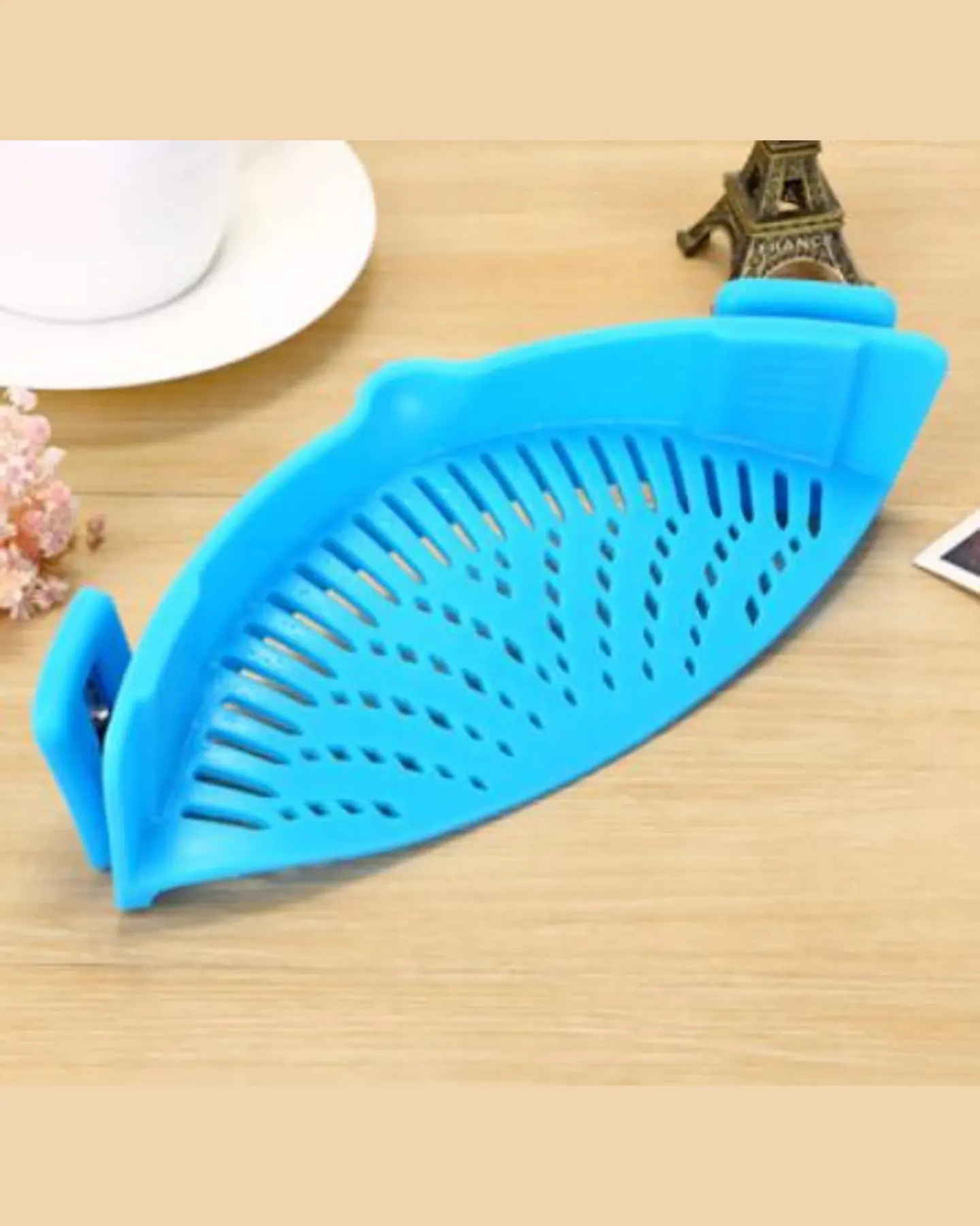 Clip-On Pot Strainer